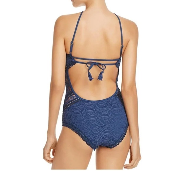 NEW Becca Womens Colorplay Crochet High Neck One-Piece Swimsuit Navy Small - Picture 9 of 9